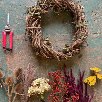 Dried-Flower Wreath Kit