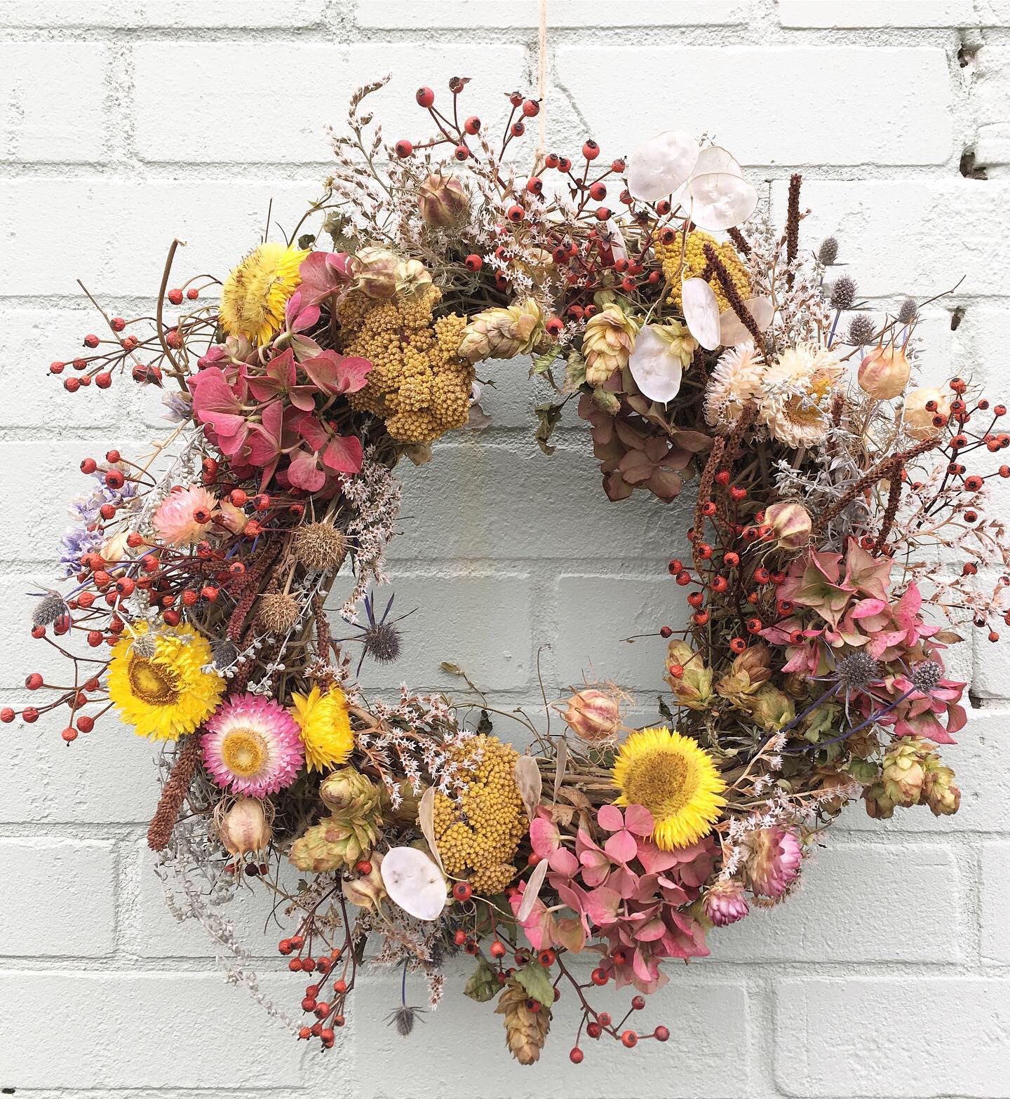'Everlasting' Dried-Flower Wreath