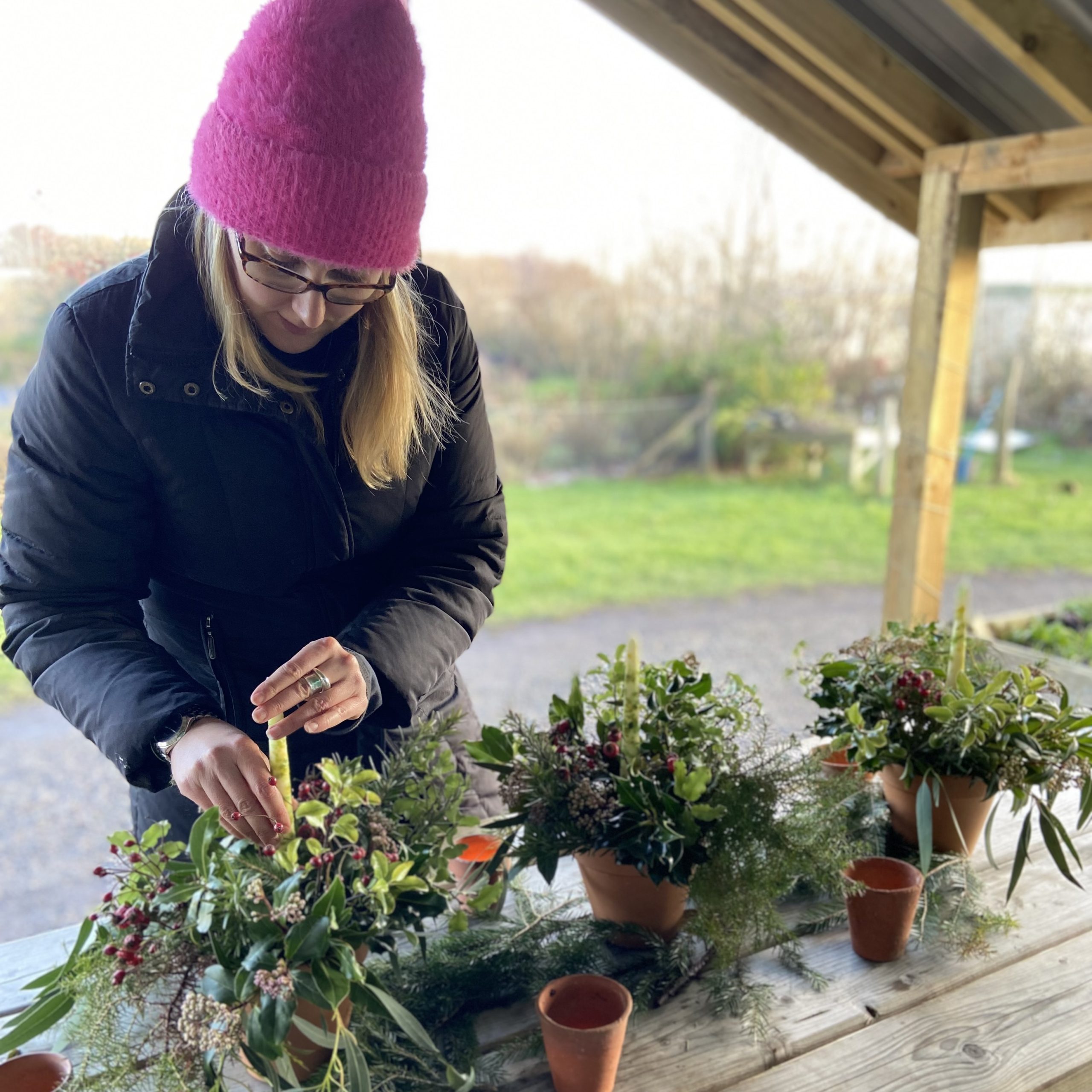 Foam-free Christmas Table Centres Workshop - Image 3